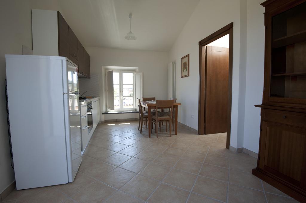 Appartamenti Vacanze Il Nottolini Capannori Habitación foto